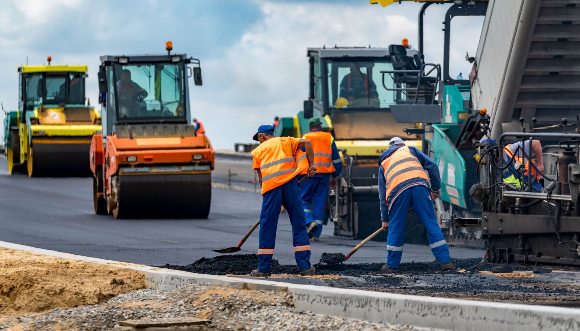 Reliable asphalt construction services in Wakefield, MA for various projects.